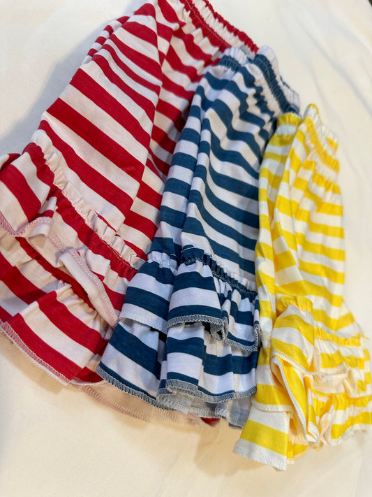 Striped Shorts (Thin Striped)